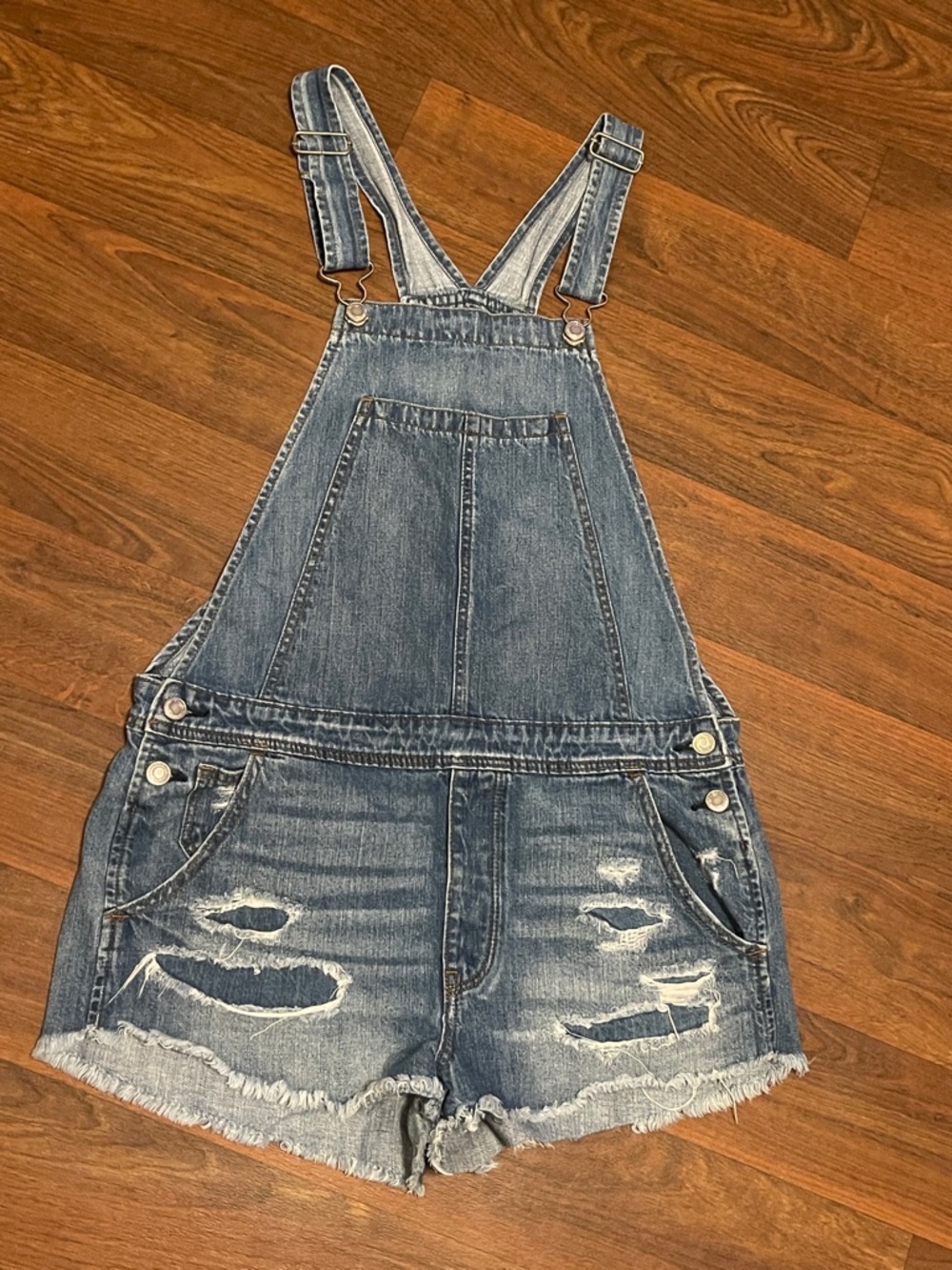 American Eagle Distressed Shorts Overalls Size Medium